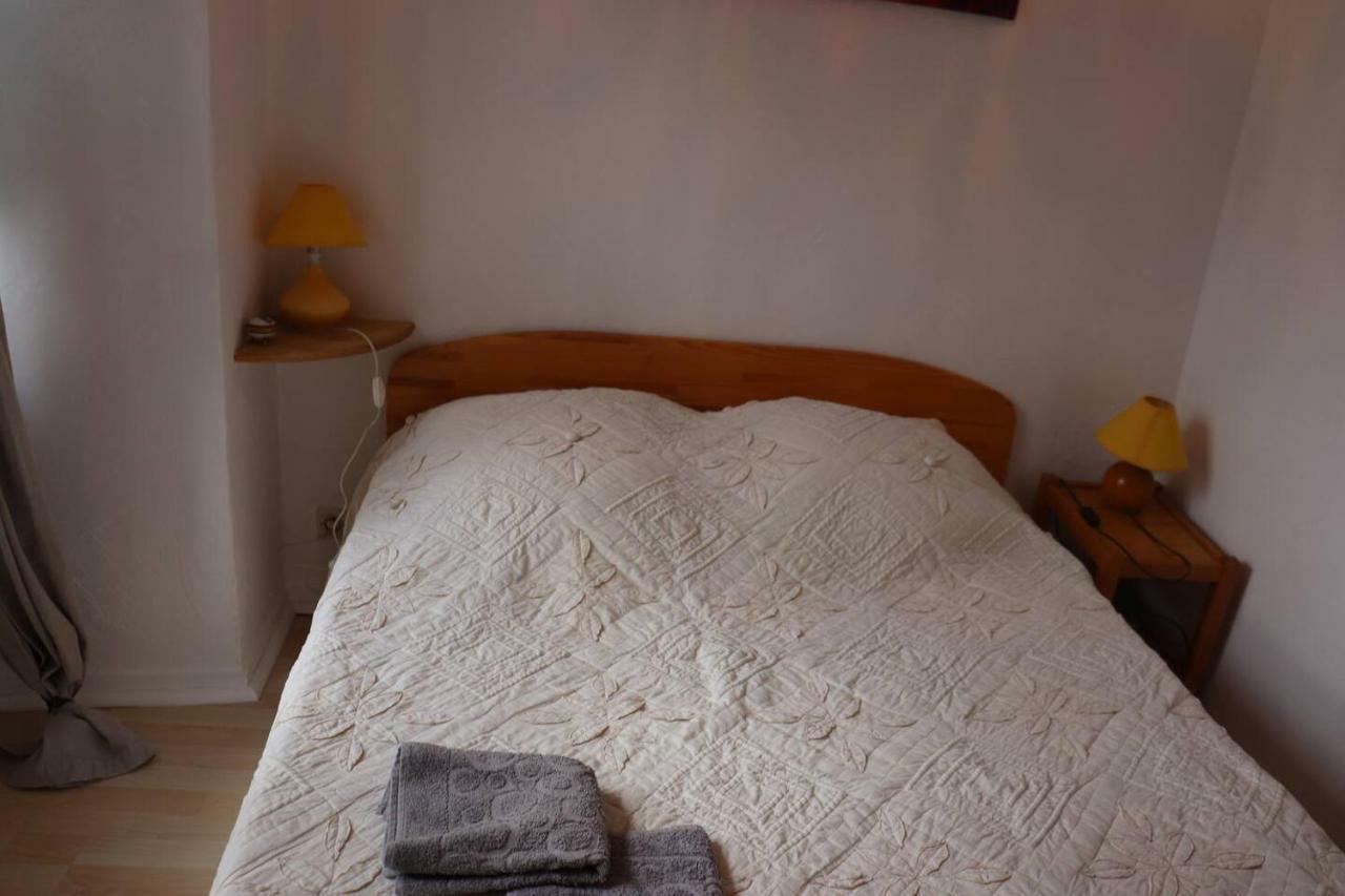 Le Nid De Barrier Apartment Bagneres-de-Luchon Luaran gambar